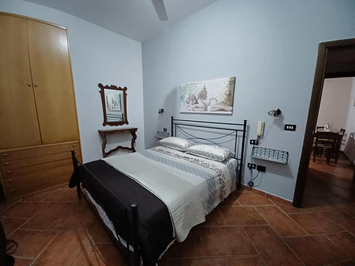 Casa Di Roberta Hotel Lecce Bagian luar foto